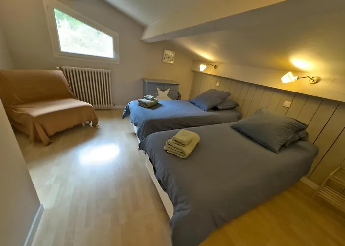 Gite Classe 3* Dans Magnifique Bastide Provencale
