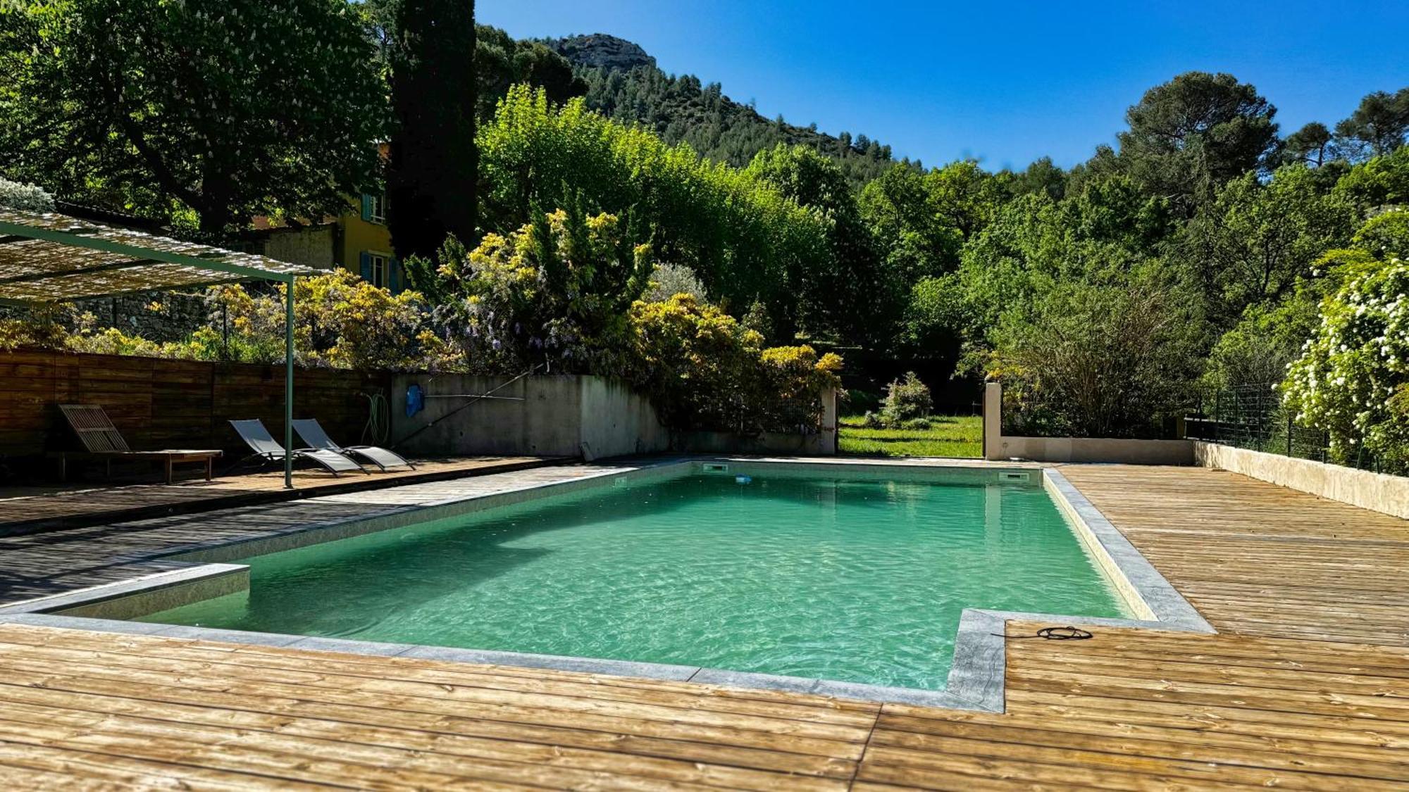Classe 3* Dans Magnifique Bastide Provencale Apartment Auriol